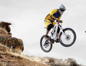 国产r3单杠骑行视频,速度与激情的完美融合